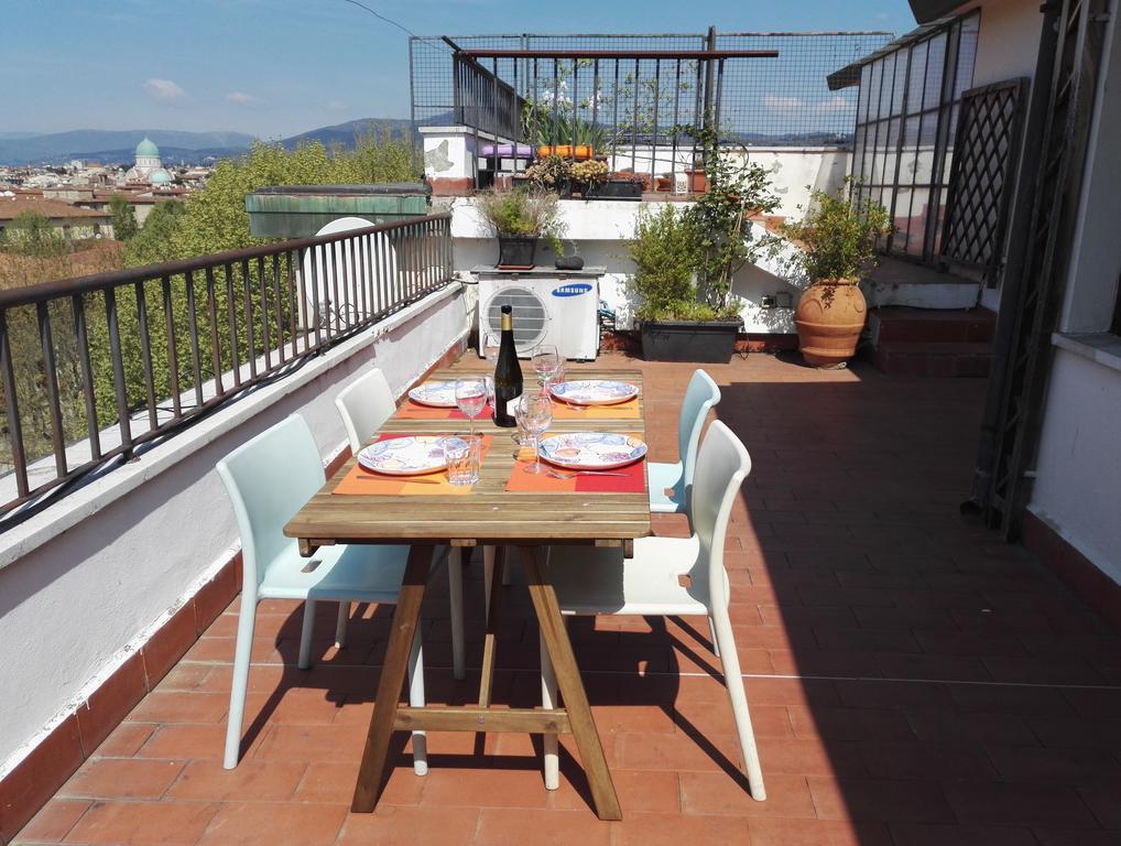 Roommo Lungarno Florence Luaran gambar